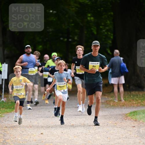 31.08.2025 - 21. Blankeneser Heldenlauf Dr. Thomas Lammeyer http://msf.ph/oto/8630003 31.08.2025 10:10:20 Laufen 2264, 2379, 76 meine-sportfotos.de