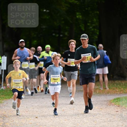 31.08.2025 - 21. Blankeneser Heldenlauf Dr. Thomas Lammeyer http://msf.ph/oto/8630007 31.08.2025 10:10:21 Laufen 2264, 2379, 76 meine-sportfotos.de