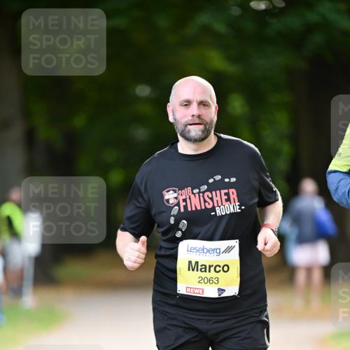 31.08.2025 - 21. Blankeneser Heldenlauf Dr. Thomas Lammeyer http://msf.ph/oto/8630051 31.08.2025 10:10:30 Laufen 2016, 2063 meine-sportfotos.de