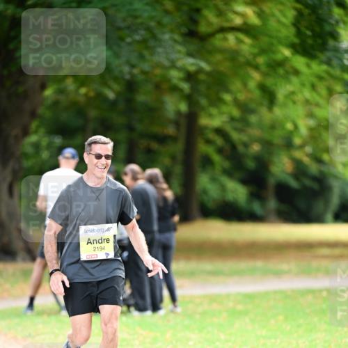 31.08.2025 - 21. Blankeneser Heldenlauf Dr. Thomas Lammeyer http://msf.ph/oto/8630058 31.08.2025 10:10:45 Laufen 2194 meine-sportfotos.de