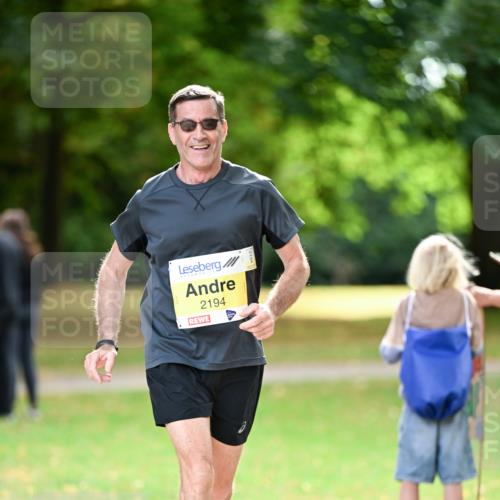 31.08.2025 - 21. Blankeneser Heldenlauf Dr. Thomas Lammeyer http://msf.ph/oto/8630061 31.08.2025 10:10:46 Laufen 2194 meine-sportfotos.de