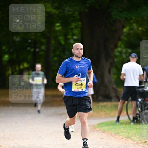 31.08.2025 - 21. Blankeneser Heldenlauf Dr. Thomas Lammeyer http://msf.ph/oto/8630072 31.08.2025 10:10:52 Laufen 2395 meine-sportfotos.de