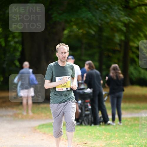 31.08.2025 - 21. Blankeneser Heldenlauf Dr. Thomas Lammeyer http://msf.ph/oto/8630101 31.08.2025 10:11:00 Laufen 2028 meine-sportfotos.de