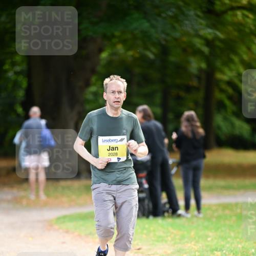 31.08.2025 - 21. Blankeneser Heldenlauf Dr. Thomas Lammeyer http://msf.ph/oto/8630103 31.08.2025 10:11:00 Laufen 2028 meine-sportfotos.de