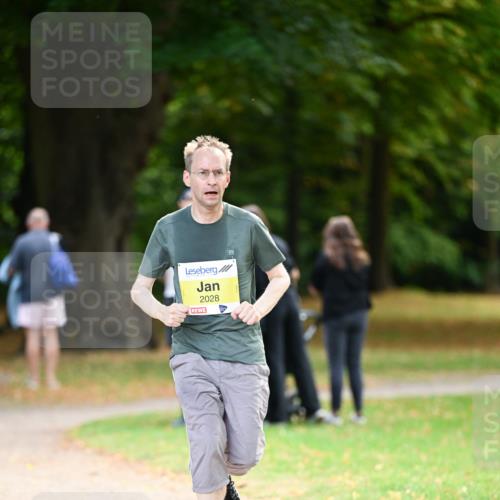 31.08.2025 - 21. Blankeneser Heldenlauf Dr. Thomas Lammeyer http://msf.ph/oto/8630105 31.08.2025 10:11:00 Laufen 2028 meine-sportfotos.de