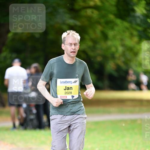 31.08.2025 - 21. Blankeneser Heldenlauf Dr. Thomas Lammeyer http://msf.ph/oto/8630113 31.08.2025 10:11:01 Laufen 2028 meine-sportfotos.de