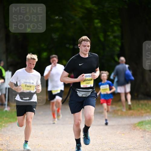 31.08.2025 - 21. Blankeneser Heldenlauf Dr. Thomas Lammeyer http://msf.ph/oto/8630142 31.08.2025 10:11:27 Laufen 2396, 2401 meine-sportfotos.de