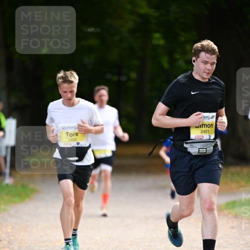 31.08.2025 - 21. Blankeneser Heldenlauf Dr. Thomas Lammeyer http://msf.ph/oto/8630149 31.08.2025 10:11:28 Laufen 2396, 2401 meine-sportfotos.de