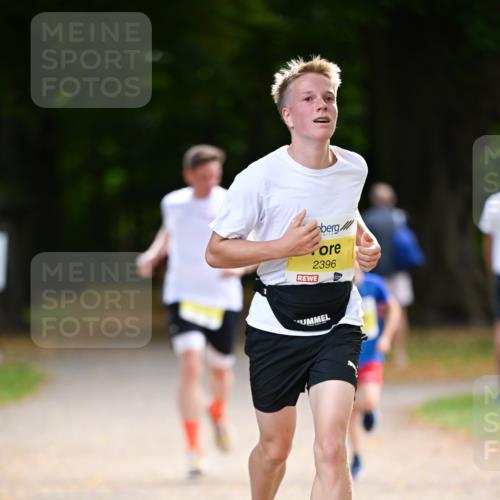 31.08.2025 - 21. Blankeneser Heldenlauf Dr. Thomas Lammeyer http://msf.ph/oto/8630160 31.08.2025 10:11:30 Laufen 2396 meine-sportfotos.de