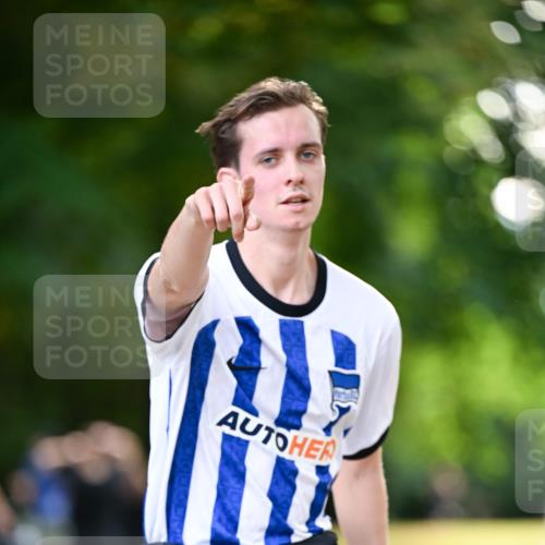 31.08.2025 - 21. Blankeneser Heldenlauf Dr. Thomas Lammeyer http://msf.ph/oto/8630260 31.08.2025 10:12:05 Laufen 2017 meine-sportfotos.de