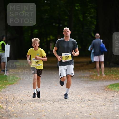 31.08.2025 - 21. Blankeneser Heldenlauf Dr. Thomas Lammeyer http://msf.ph/oto/8630270 31.08.2025 10:12:12 Laufen 2536, 2535 meine-sportfotos.de