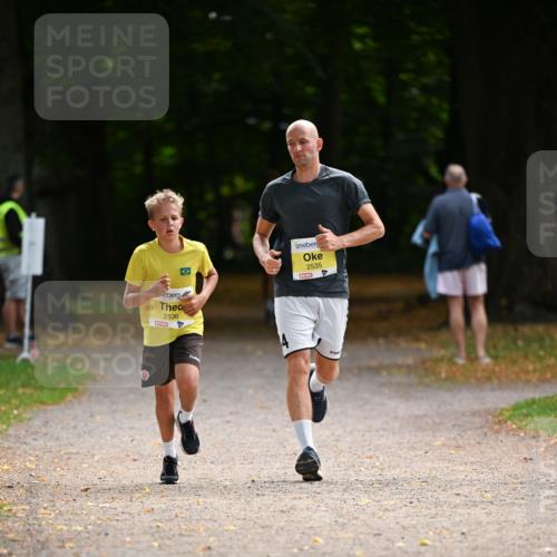 31.08.2025 - 21. Blankeneser Heldenlauf Dr. Thomas Lammeyer http://msf.ph/oto/8630272 31.08.2025 10:12:12 Laufen 2536, 2535 meine-sportfotos.de