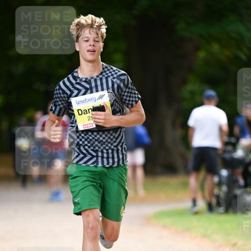 31.08.2025 - 21. Blankeneser Heldenlauf Dr. Thomas Lammeyer http://msf.ph/oto/8630309 31.08.2025 10:12:25 Laufen 25 meine-sportfotos.de