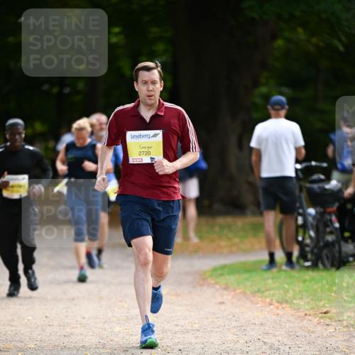 31.08.2025 - 21. Blankeneser Heldenlauf Dr. Thomas Lammeyer http://msf.ph/oto/8630322 31.08.2025 10:12:31 Laufen 2720 meine-sportfotos.de