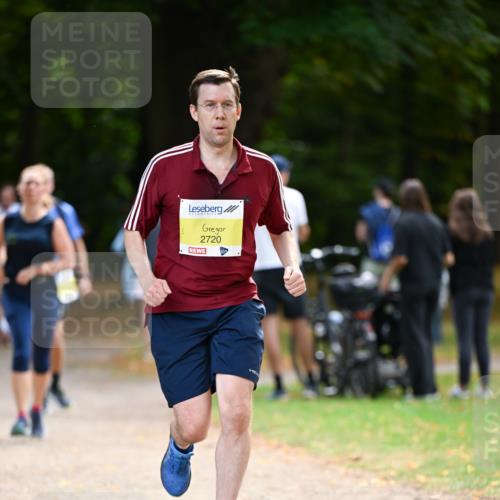 31.08.2025 - 21. Blankeneser Heldenlauf Dr. Thomas Lammeyer http://msf.ph/oto/8630331 31.08.2025 10:12:32 Laufen 2720 meine-sportfotos.de
