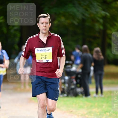 31.08.2025 - 21. Blankeneser Heldenlauf Dr. Thomas Lammeyer http://msf.ph/oto/8630334 31.08.2025 10:12:33 Laufen 2720 meine-sportfotos.de