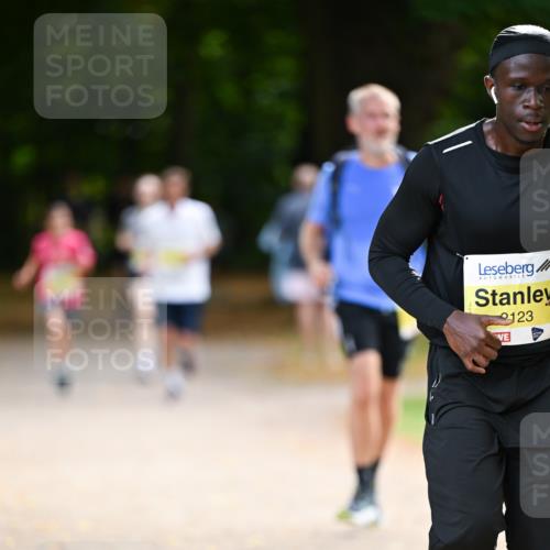 31.08.2025 - 21. Blankeneser Heldenlauf Dr. Thomas Lammeyer http://msf.ph/oto/8630350 31.08.2025 10:12:36 Laufen 123 meine-sportfotos.de