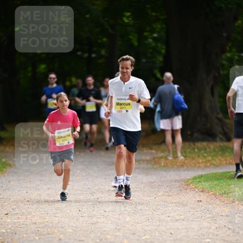 31.08.2025 - 21. Blankeneser Heldenlauf Dr. Thomas Lammeyer http://msf.ph/oto/8630360 31.08.2025 10:12:39 Laufen 2272, 2271 meine-sportfotos.de