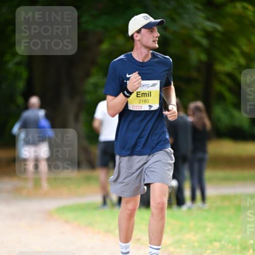31.08.2025 - 21. Blankeneser Heldenlauf Dr. Thomas Lammeyer http://msf.ph/oto/8630445 31.08.2025 10:12:59 Laufen 2180 meine-sportfotos.de