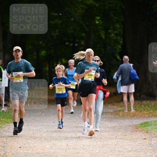 31.08.2025 - 21. Blankeneser Heldenlauf Dr. Thomas Lammeyer http://msf.ph/oto/8630467 31.08.2025 10:13:09 Laufen 2476, 2642, 2471 meine-sportfotos.de