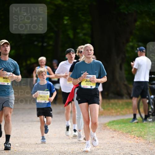 31.08.2025 - 21. Blankeneser Heldenlauf Dr. Thomas Lammeyer http://msf.ph/oto/8630471 31.08.2025 10:13:11 Laufen 2476, 2642, 2471 meine-sportfotos.de