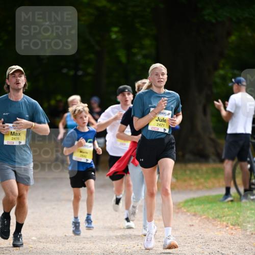 31.08.2025 - 21. Blankeneser Heldenlauf Dr. Thomas Lammeyer http://msf.ph/oto/8630472 31.08.2025 10:13:11 Laufen 2476, 2642, 2471 meine-sportfotos.de