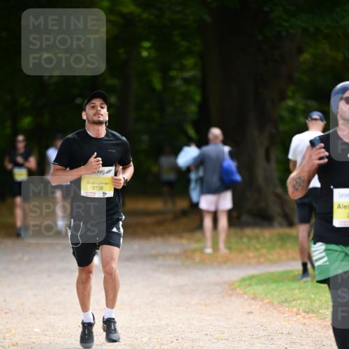 31.08.2025 - 21. Blankeneser Heldenlauf Dr. Thomas Lammeyer http://msf.ph/oto/8630504 31.08.2025 10:13:21 Laufen 2738 meine-sportfotos.de