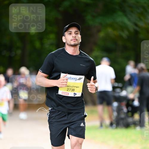 31.08.2025 - 21. Blankeneser Heldenlauf Dr. Thomas Lammeyer http://msf.ph/oto/8630515 31.08.2025 10:13:24 Laufen 2738 meine-sportfotos.de
