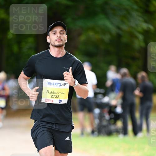31.08.2025 - 21. Blankeneser Heldenlauf Dr. Thomas Lammeyer http://msf.ph/oto/8630516 31.08.2025 10:13:24 Laufen 2738 meine-sportfotos.de