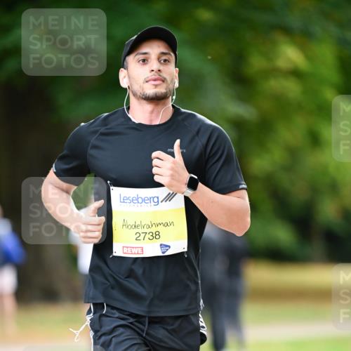 31.08.2025 - 21. Blankeneser Heldenlauf Dr. Thomas Lammeyer http://msf.ph/oto/8630522 31.08.2025 10:13:25 Laufen 2738 meine-sportfotos.de
