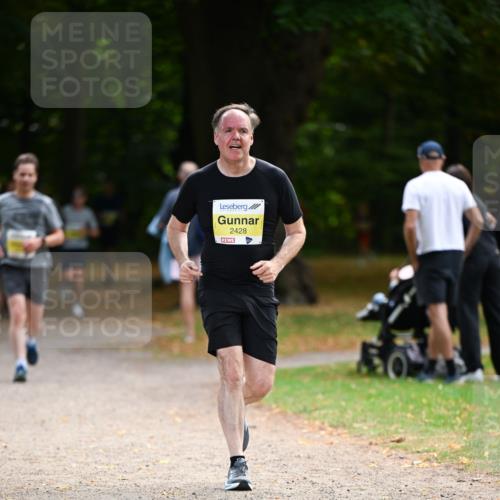 31.08.2025 - 21. Blankeneser Heldenlauf Dr. Thomas Lammeyer http://msf.ph/oto/8630631 31.08.2025 10:13:54 Laufen 2428 meine-sportfotos.de