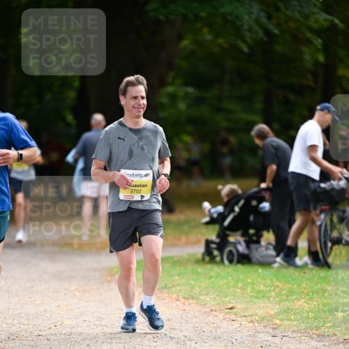 31.08.2025 - 21. Blankeneser Heldenlauf Dr. Thomas Lammeyer http://msf.ph/oto/8630653 31.08.2025 10:13:57 Laufen 2702 meine-sportfotos.de