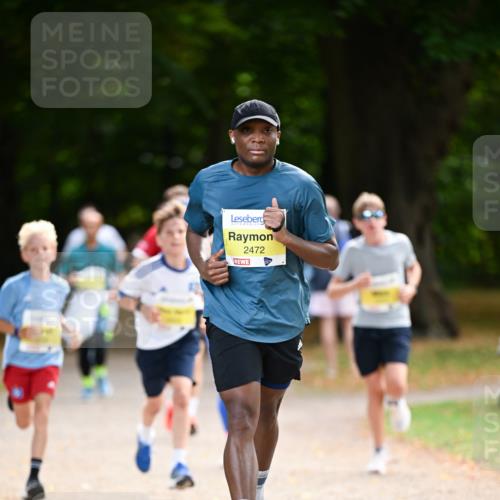 31.08.2025 - 21. Blankeneser Heldenlauf Dr. Thomas Lammeyer http://msf.ph/oto/8630676 31.08.2025 10:14:02 Laufen 2472 meine-sportfotos.de