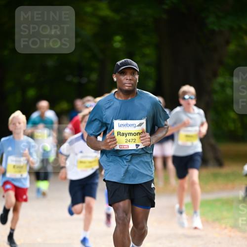 31.08.2025 - 21. Blankeneser Heldenlauf Dr. Thomas Lammeyer http://msf.ph/oto/8630677 31.08.2025 10:14:02 Laufen 2472 meine-sportfotos.de