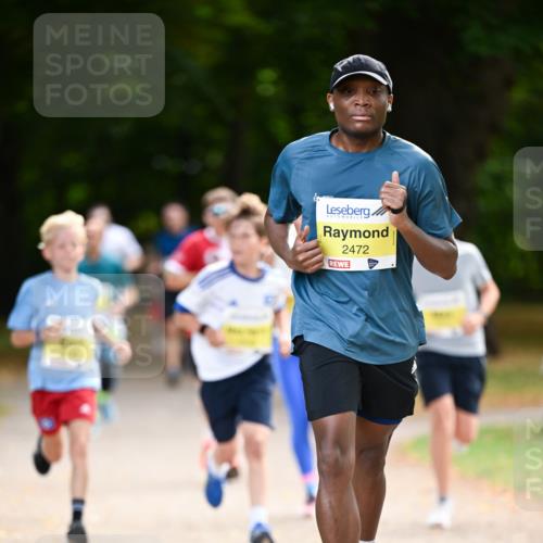 31.08.2025 - 21. Blankeneser Heldenlauf Dr. Thomas Lammeyer http://msf.ph/oto/8630681 31.08.2025 10:14:03 Laufen 2472 meine-sportfotos.de