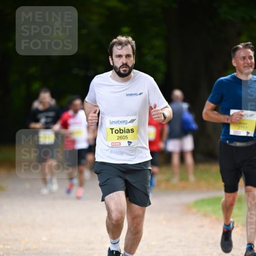 31.08.2025 - 21. Blankeneser Heldenlauf Dr. Thomas Lammeyer http://msf.ph/oto/8630724 31.08.2025 10:14:12 Laufen 2605, 2717 meine-sportfotos.de