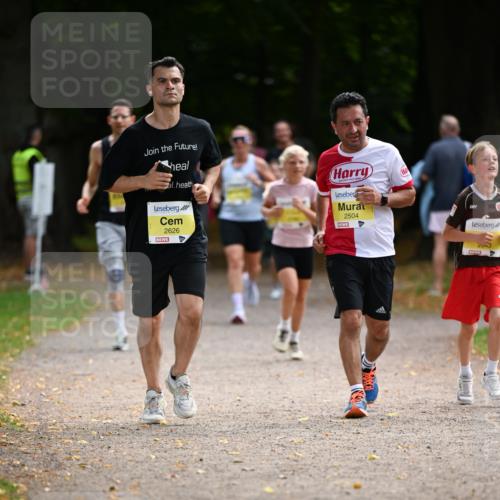 31.08.2025 - 21. Blankeneser Heldenlauf Dr. Thomas Lammeyer http://msf.ph/oto/8630733 31.08.2025 10:14:17 Laufen 2626, 4, 2504, 2643 meine-sportfotos.de