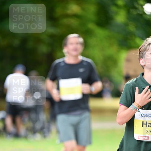 31.08.2025 - 21. Blankeneser Heldenlauf Dr. Thomas Lammeyer http://msf.ph/oto/8630789 31.08.2025 10:14:29 Laufen 23 meine-sportfotos.de