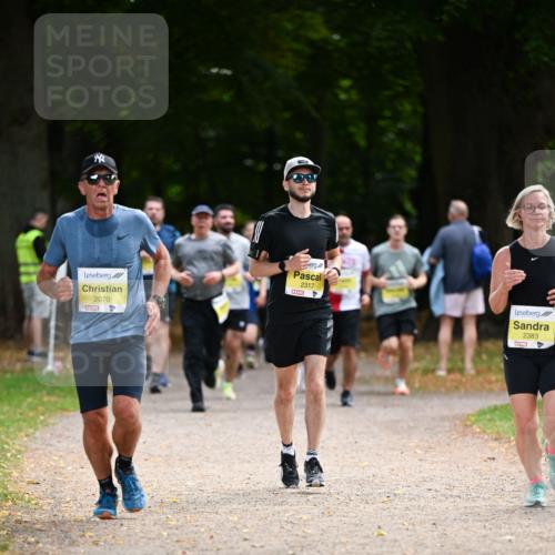 31.08.2025 - 21. Blankeneser Heldenlauf Dr. Thomas Lammeyer http://msf.ph/oto/8630833 31.08.2025 10:14:41 Laufen 2070, 2317, 4, 2383 meine-sportfotos.de