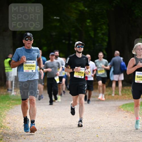 31.08.2025 - 21. Blankeneser Heldenlauf Dr. Thomas Lammeyer http://msf.ph/oto/8630834 31.08.2025 10:14:41 Laufen 2070, 2317, 2383 meine-sportfotos.de