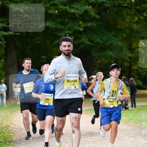 31.08.2025 - 21. Blankeneser Heldenlauf Dr. Thomas Lammeyer http://msf.ph/oto/8630861 31.08.2025 10:14:50 Laufen 2398, 2186, 2184 meine-sportfotos.de