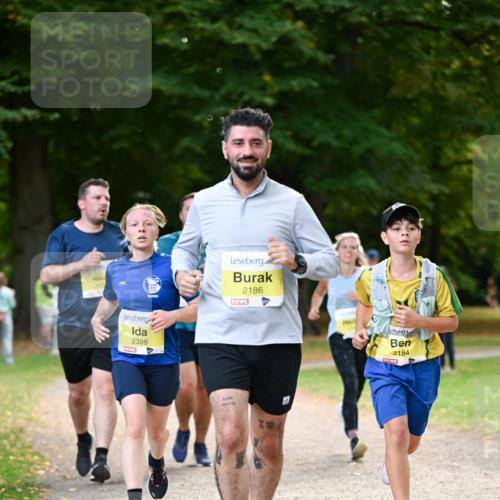 31.08.2025 - 21. Blankeneser Heldenlauf Dr. Thomas Lammeyer http://msf.ph/oto/8630863 31.08.2025 10:14:50 Laufen 2186, 2398, 2184 meine-sportfotos.de