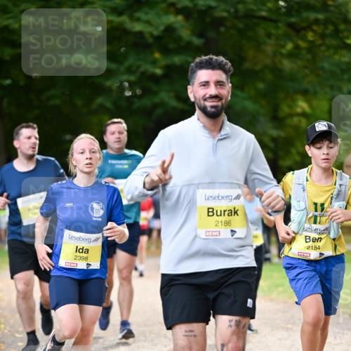 31.08.2025 - 21. Blankeneser Heldenlauf Dr. Thomas Lammeyer http://msf.ph/oto/8630867 31.08.2025 10:14:51 Laufen 2398, 2186, 2184 meine-sportfotos.de
