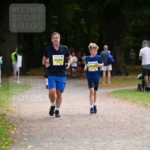 31.08.2025 - 21. Blankeneser Heldenlauf Dr. Thomas Lammeyer http://msf.ph/oto/8630920 31.08.2025 10:15:02 Laufen 2366, 2367 meine-sportfotos.de