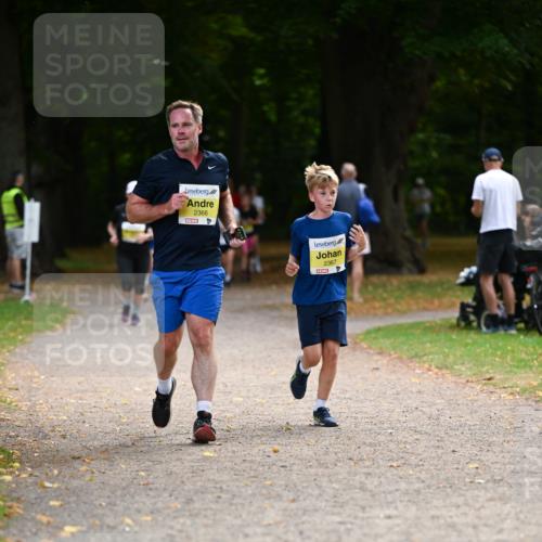 31.08.2025 - 21. Blankeneser Heldenlauf Dr. Thomas Lammeyer http://msf.ph/oto/8630924 31.08.2025 10:15:02 Laufen 2366, 2367 meine-sportfotos.de