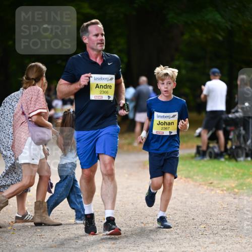 31.08.2025 - 21. Blankeneser Heldenlauf Dr. Thomas Lammeyer http://msf.ph/oto/8630929 31.08.2025 10:15:03 Laufen 2366, 2367 meine-sportfotos.de