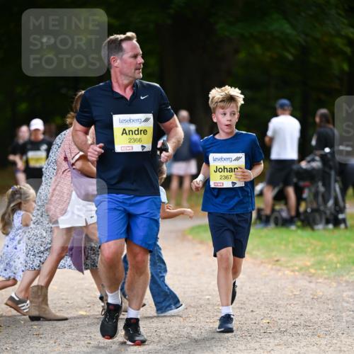 31.08.2025 - 21. Blankeneser Heldenlauf Dr. Thomas Lammeyer http://msf.ph/oto/8630931 31.08.2025 10:15:04 Laufen 2366, 2367 meine-sportfotos.de