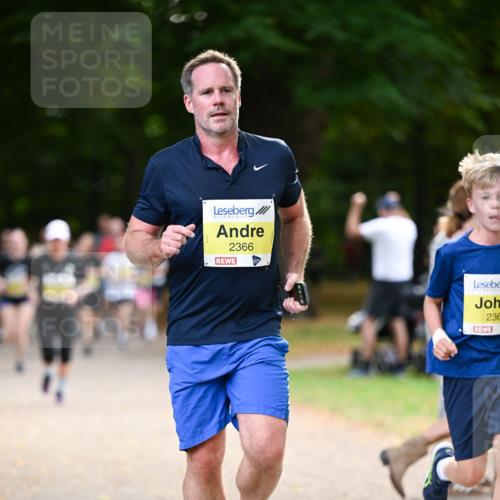 31.08.2025 - 21. Blankeneser Heldenlauf Dr. Thomas Lammeyer http://msf.ph/oto/8630934 31.08.2025 10:15:05 Laufen 2366, 236 meine-sportfotos.de