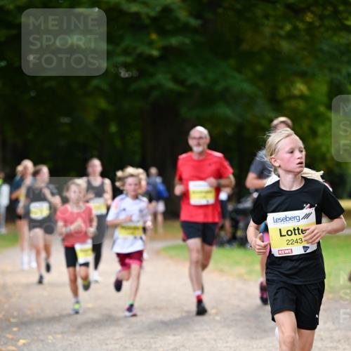 31.08.2025 - 21. Blankeneser Heldenlauf Dr. Thomas Lammeyer http://msf.ph/oto/8630974 31.08.2025 10:15:15 Laufen 2243 meine-sportfotos.de