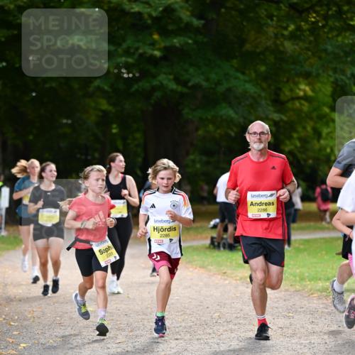 31.08.2025 - 21. Blankeneser Heldenlauf Dr. Thomas Lammeyer http://msf.ph/oto/8630978 31.08.2025 10:15:16 Laufen 2331, 2285, 2286 meine-sportfotos.de